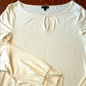 Talbots Cream keyhole top, small
